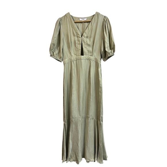 WE ARE KINDRED Maxi Dress Sage Green Puff Sleeve Keyhole Neutral Boho  Women 6